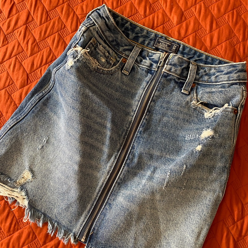 Jean zipper Abercrombie skirt